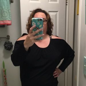 Michael Kors peep shoulder Dolman XL black top